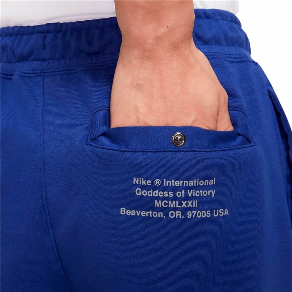 Long Sports Trousers Nike Blue Men for Ultimate Comfort