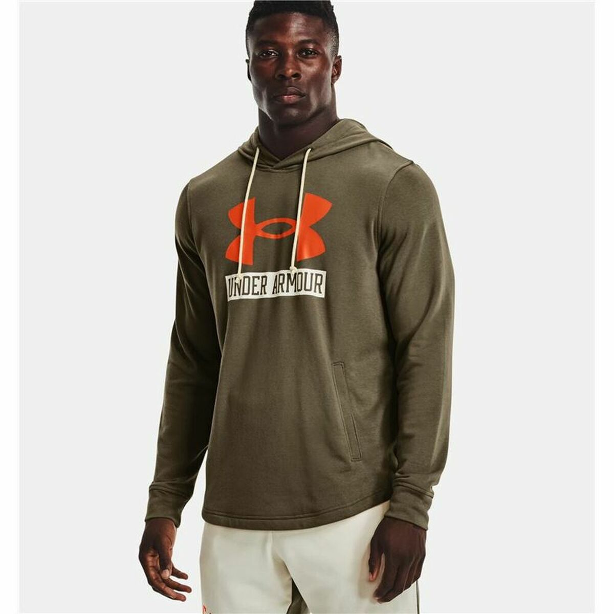 Men’s Under Armour Hoodie in Khaki for Active Comfort