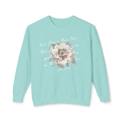 Korea -  Unisex Lightweight Crewneck Sweatshirt  - StyleMZ