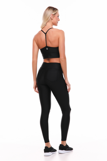 Fearless Glossy Leggings for Ultimate Comfort and Style