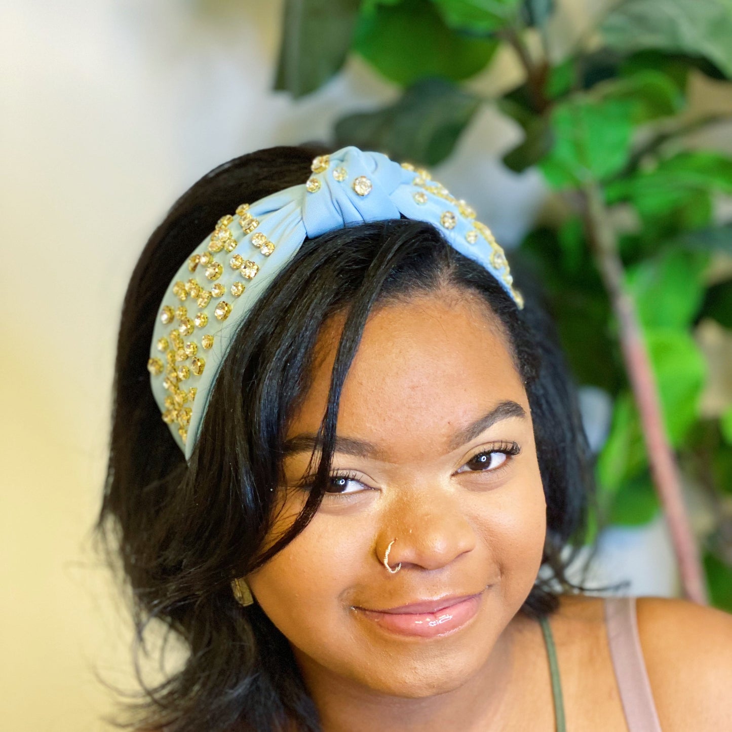 Diamonds All Over Headband for Glamorous Style