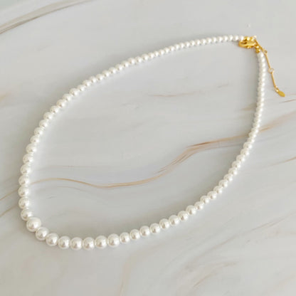 Queen Liz Graduated Pearl Necklace for Elegant Style