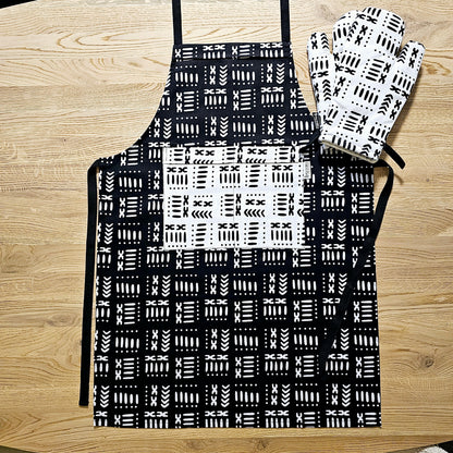 Handmade Apron and Matching Oven Gloves Set in Cotton