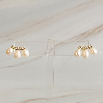 My Beauty Secret Mini Stud Earrings with Pearl Details