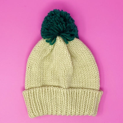 Vintage Charm Color Pom Beanie for Stylish Winter Wear