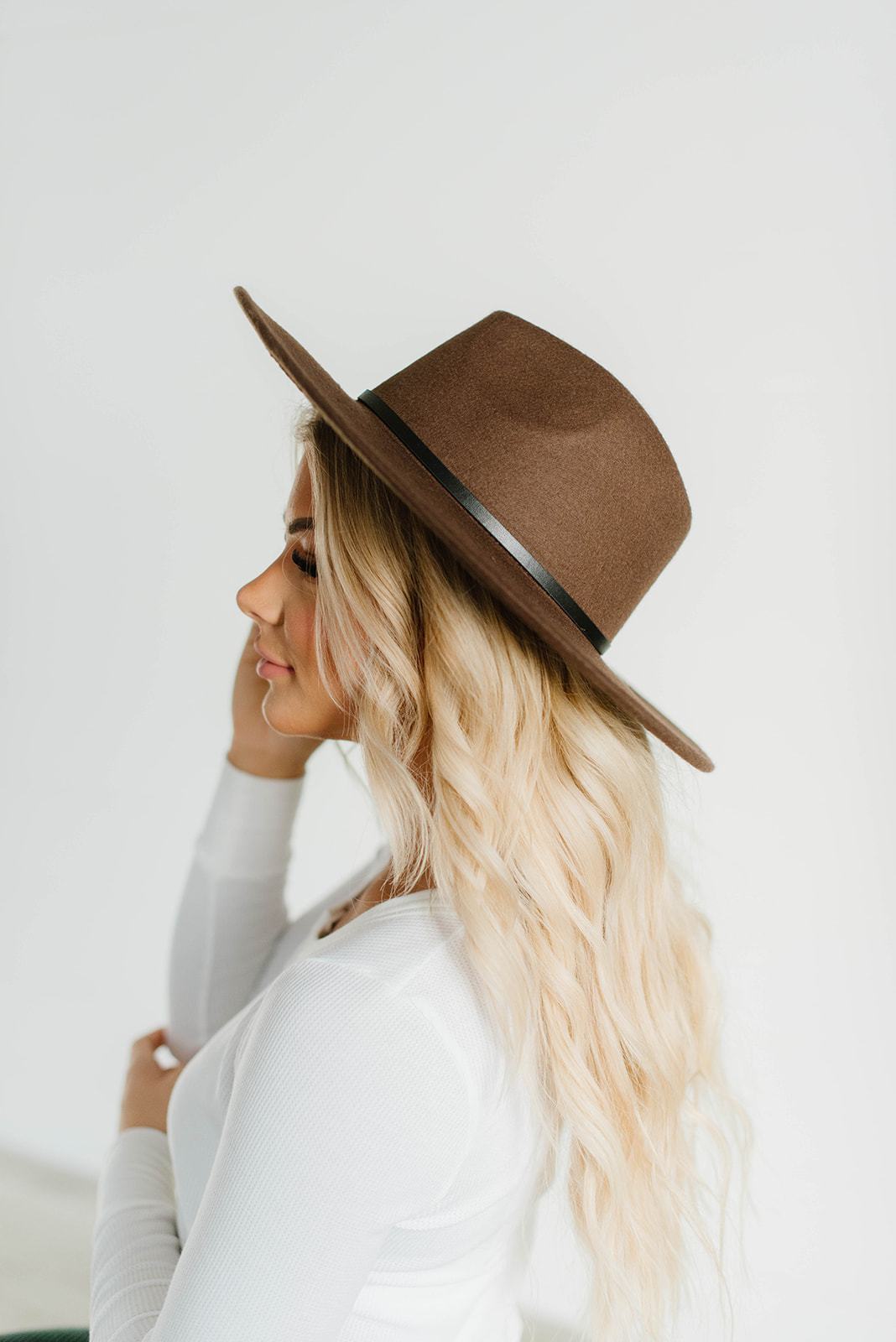 Wide Brim Felt Hat - Stylemz