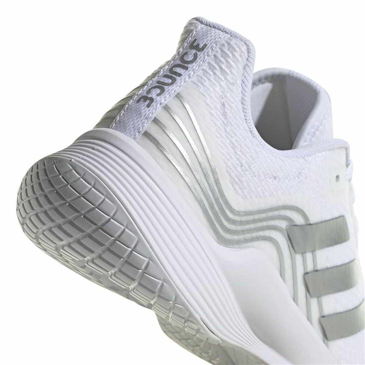 Trainers Adidas Novaflight Lady White for Volleyball Use