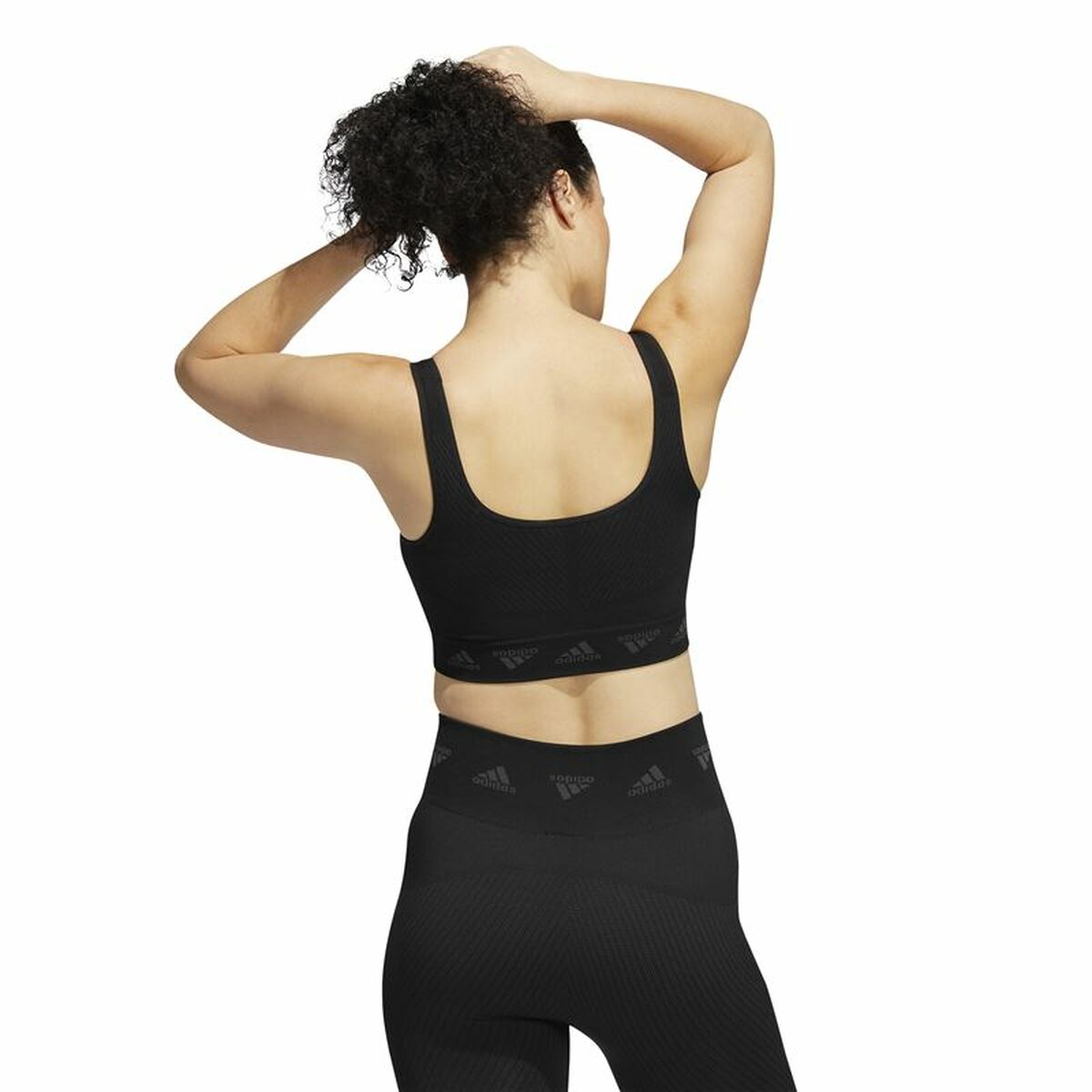 Sports Bra Adidas Aeroknit Black for Ultimate Comfort