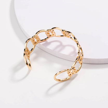 Love Knot Bracelet - 18k Gold Plated Cuff Bangle