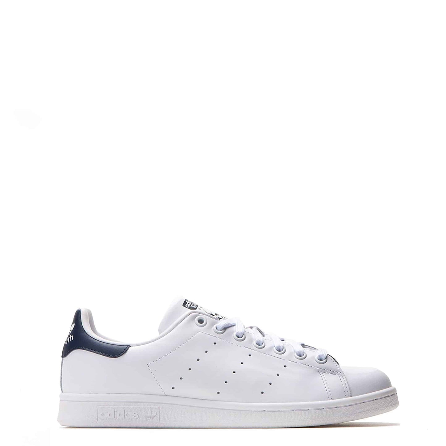 White Adidas M20325 Stan Smith Sneakers for Everyday Style