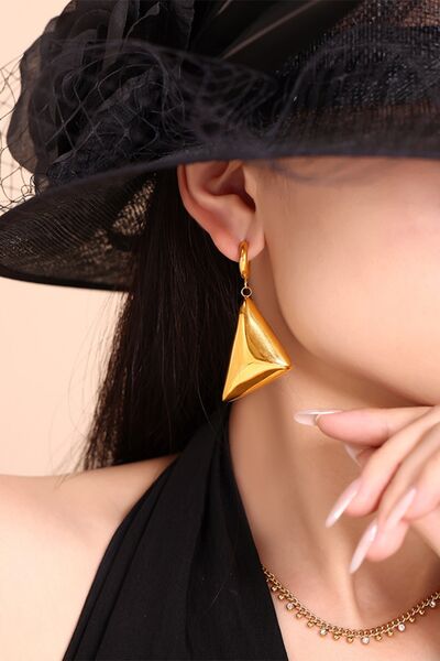 18K Gold-Plated Triangle Dangle Earrings - Stylemz