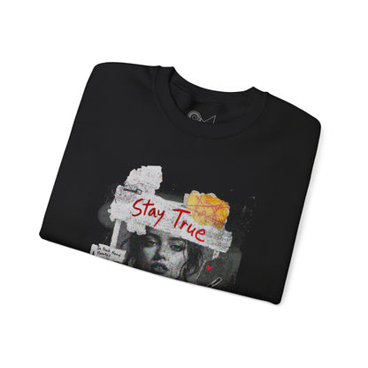 Stay true Unisex Heavy Blend™ Crewneck Sweatshirt - StyleMZ