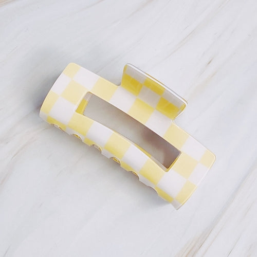 Checker Lovers Hair Claw in Trendy Checker Pattern