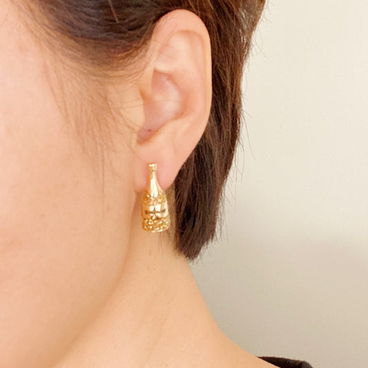 Pop The Shimmer Stud Earrings for Effortless Elegance