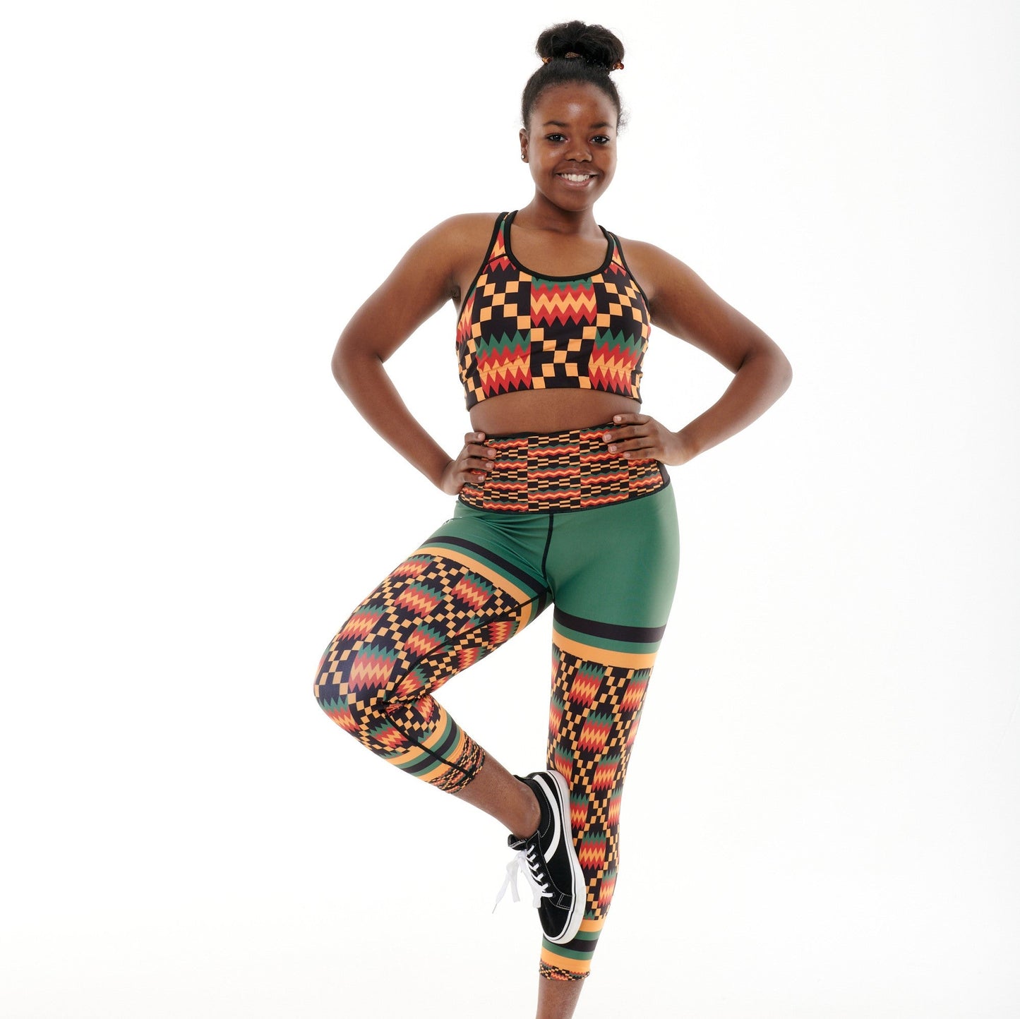 Kayentee On Green Funky Leggings for Active Lifestyle