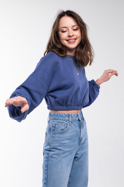 Fresh Crop Top Sweatshirt for Stylish Comfort and Versatility