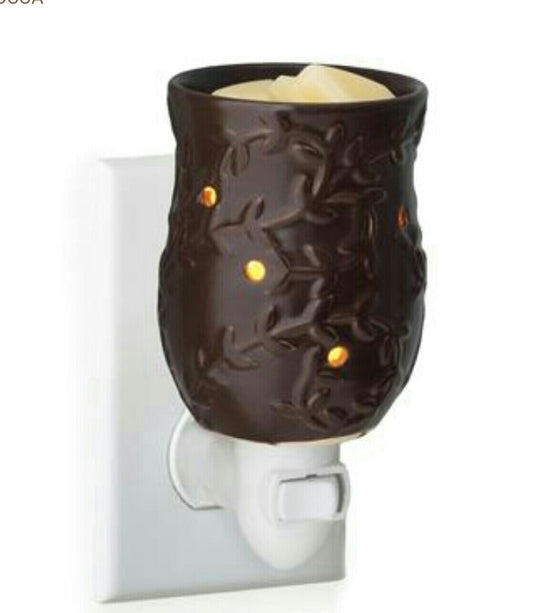 Cocoa Pluggable Warmer with Rotating Base for Any Outlet