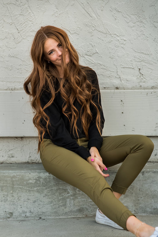 DT UPTOWN Lightweight Joggers in Olive Green for Women