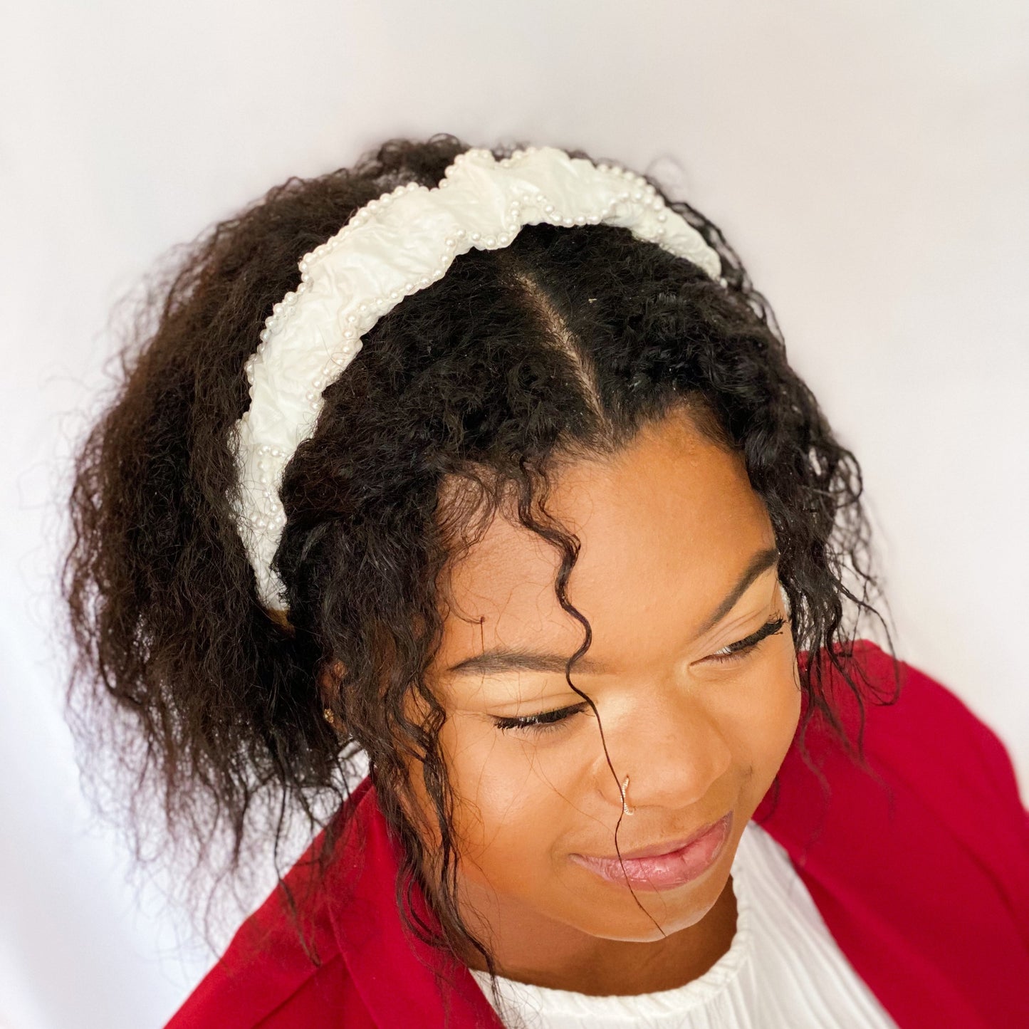 Palace Pearl Embellished Headband for Elegant Style