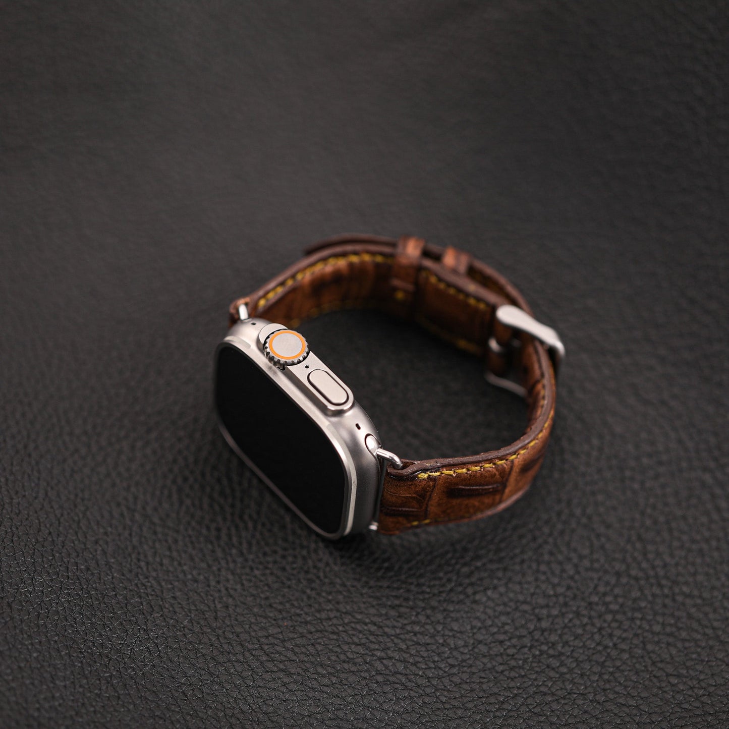 Ultra Apple Band - Handcrafted Leather Watch Strap