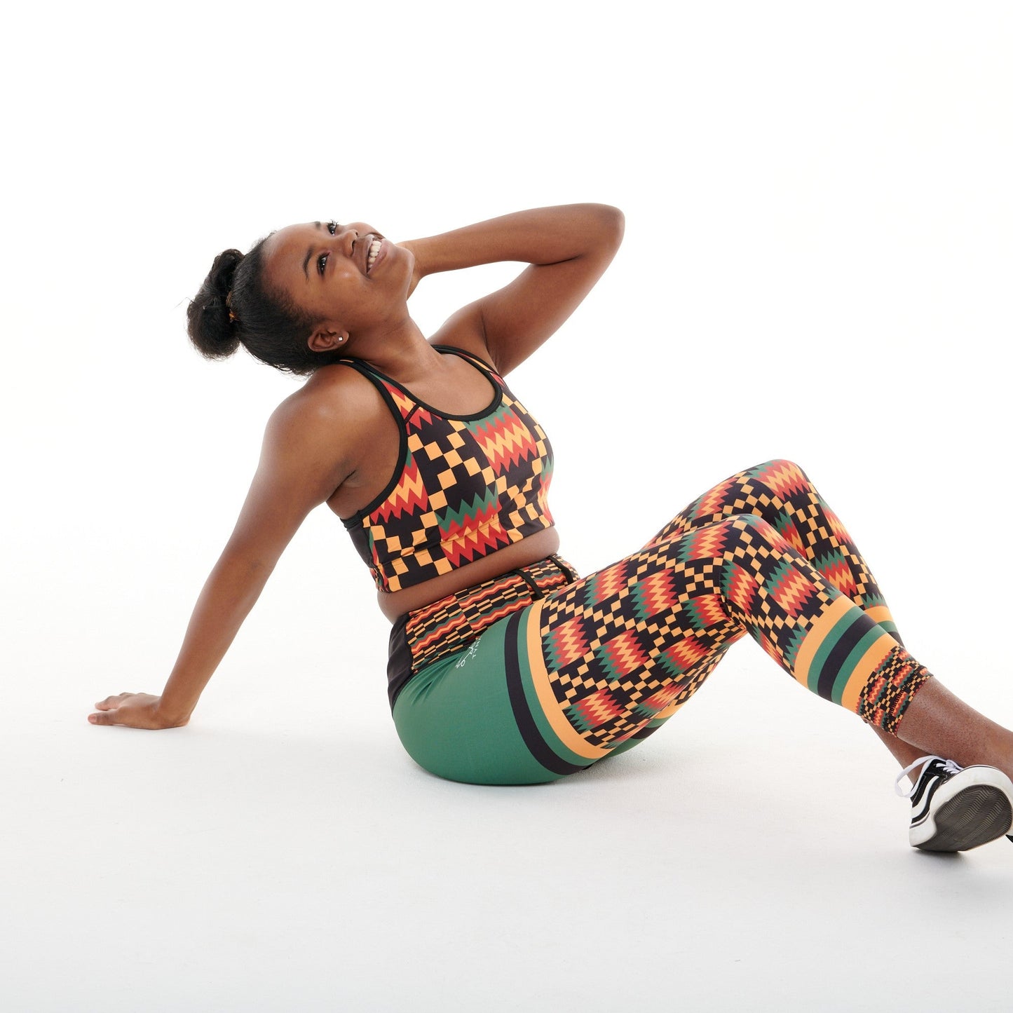 Kayentee On Green Funky Leggings for Active Lifestyle