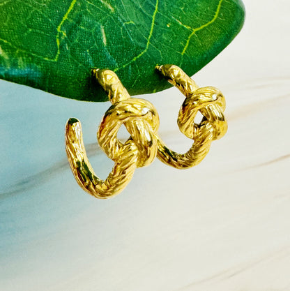 Textured And Knotted Hoop Earrings in 18k Gold Plated Steel