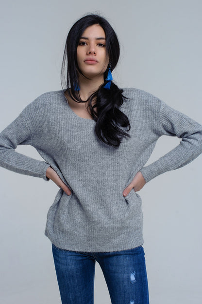 Stylish Gray Knitted Sweater With Tie-Back Closure for Comfort