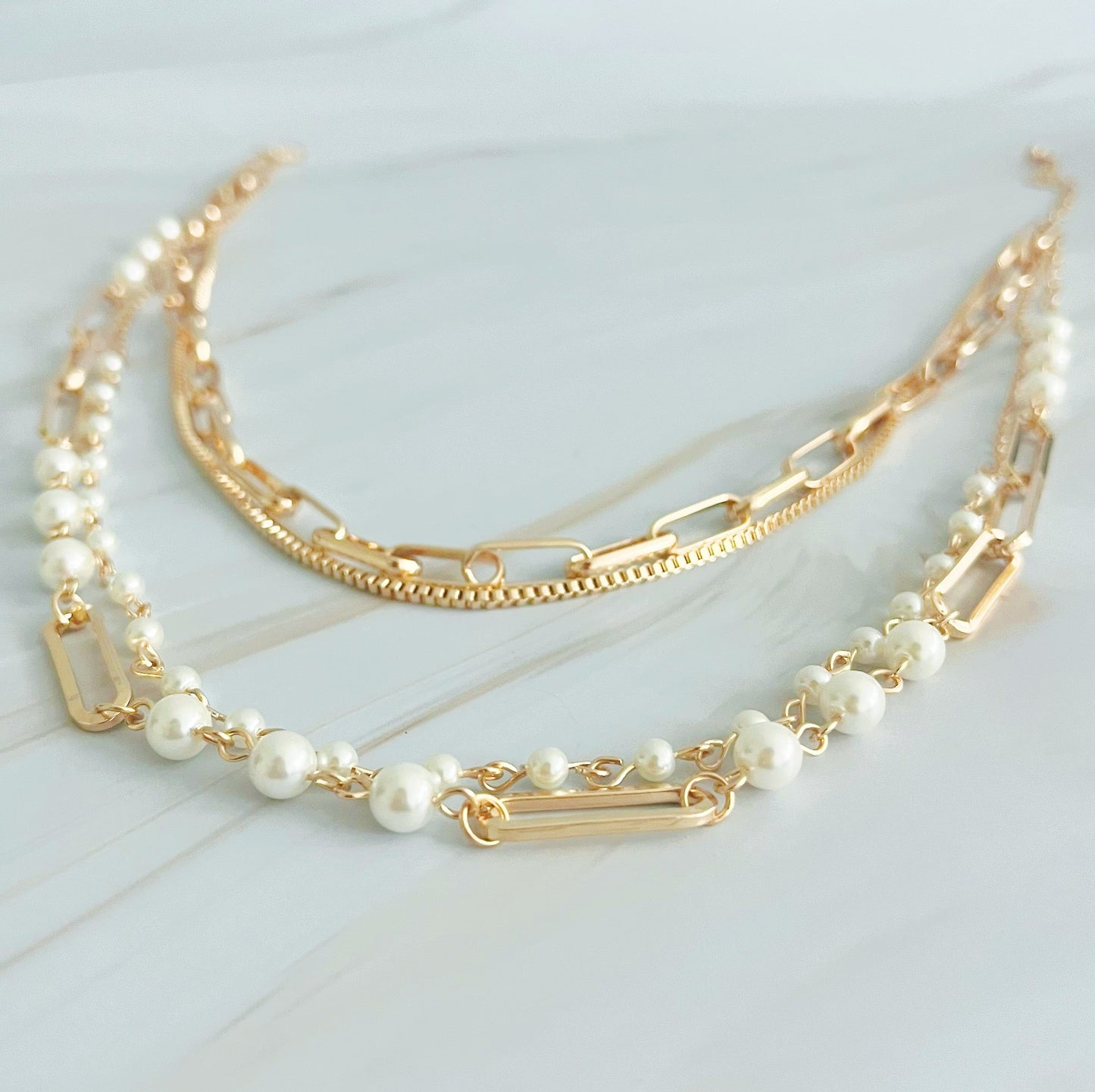 Fourfect Layered Clip Chain Necklace for Effortless Style