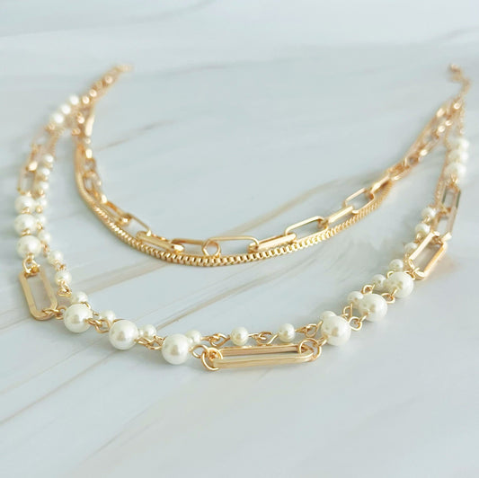 Fourfect Layered Clip Chain Necklace for Effortless Style