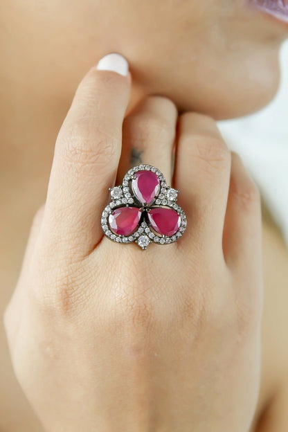 Cloverfield Ring with Colorful Zircons and Adjustable Size