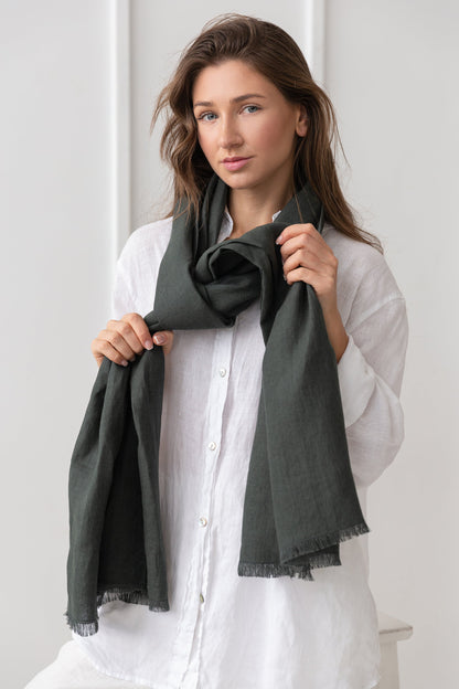 Vibrant Linen Scarves for All Seasons - Soft and Stylish