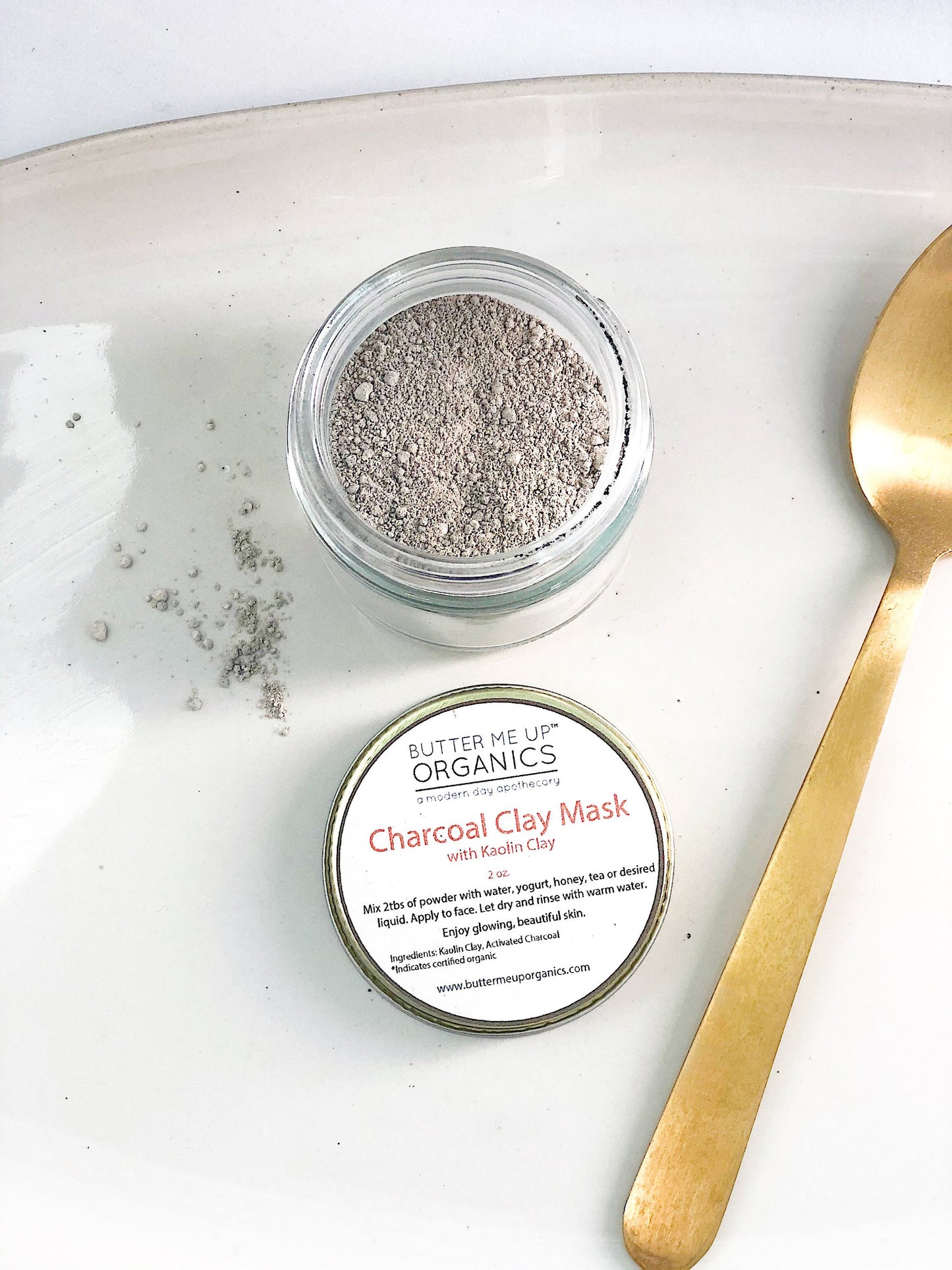 Organic Charcoal Mask for Deep Clean Skin Detoxification