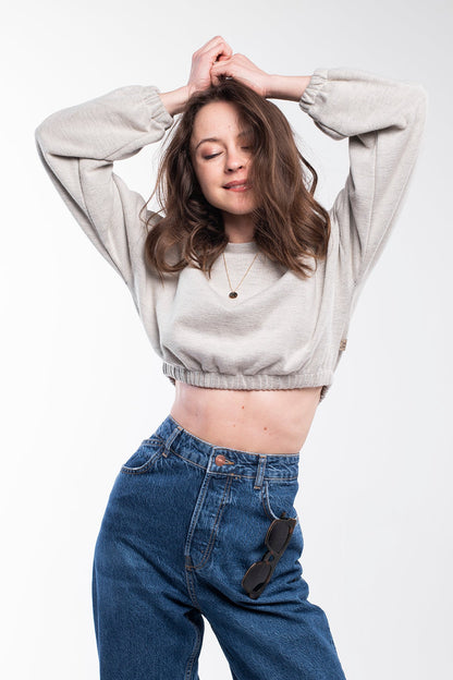 Fresh Crop Top Sweatshirt for Stylish Comfort and Versatility