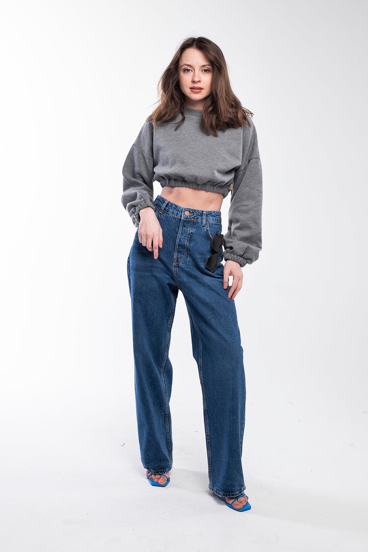 Fresh Crop Top Sweatshirt for Stylish Comfort and Versatility