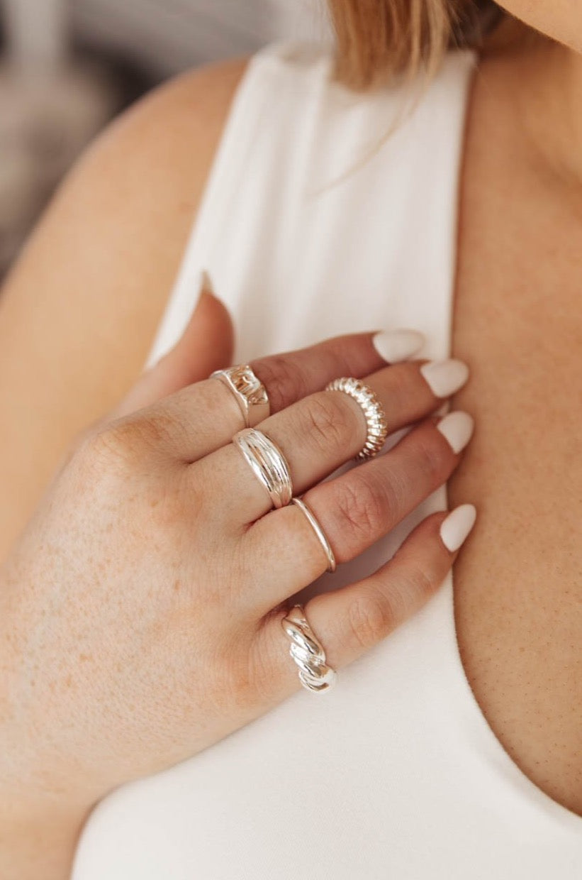 Summer Days Ring Set for Trendy Hand Accessorizing