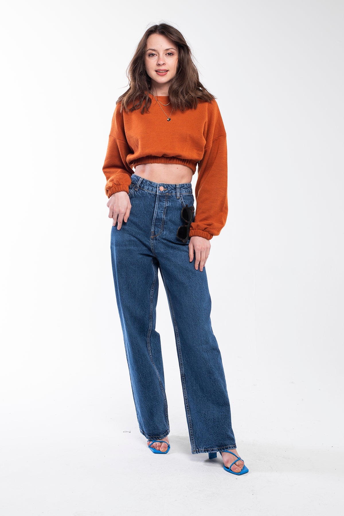 Fresh Crop Top Sweatshirt for Stylish Comfort and Versatility