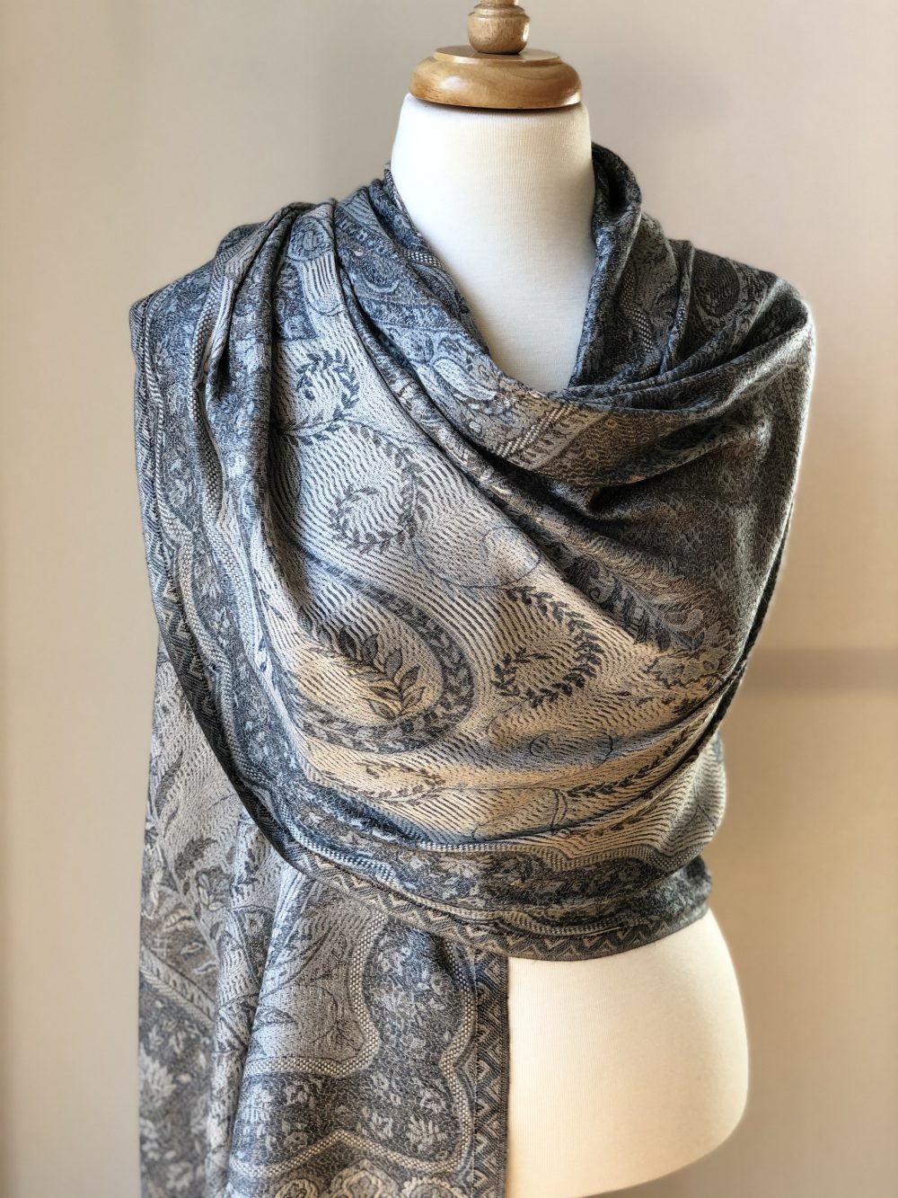 Gray Jamawar Pashmina Scarf - Stylemz