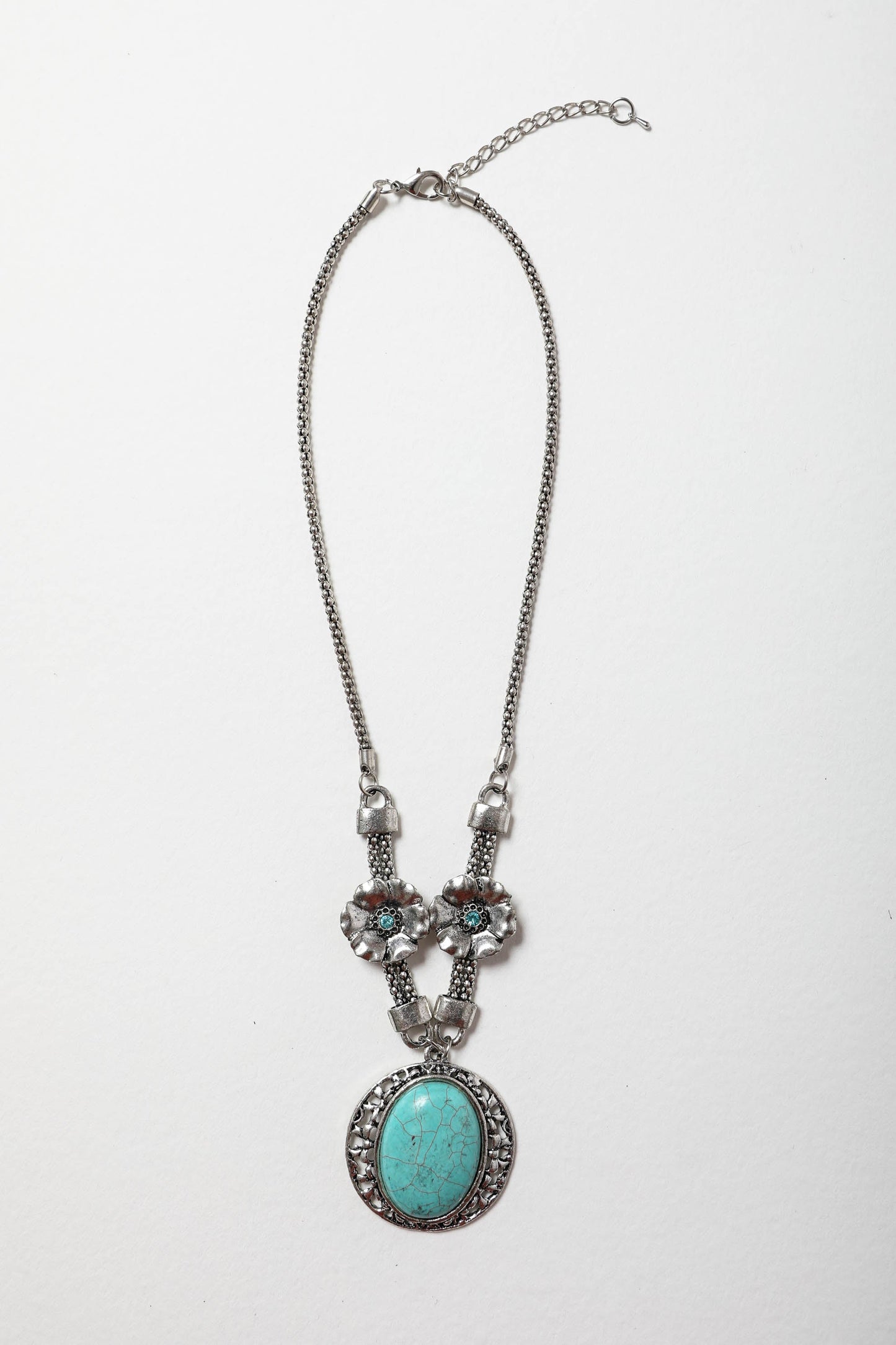 Turquoise Florette Necklace for Elegant Floral Style