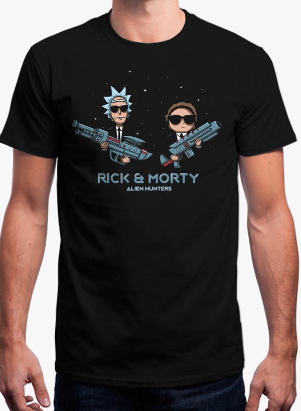 Alien Hunters - Rick and Morty Black T-Shirt for Men