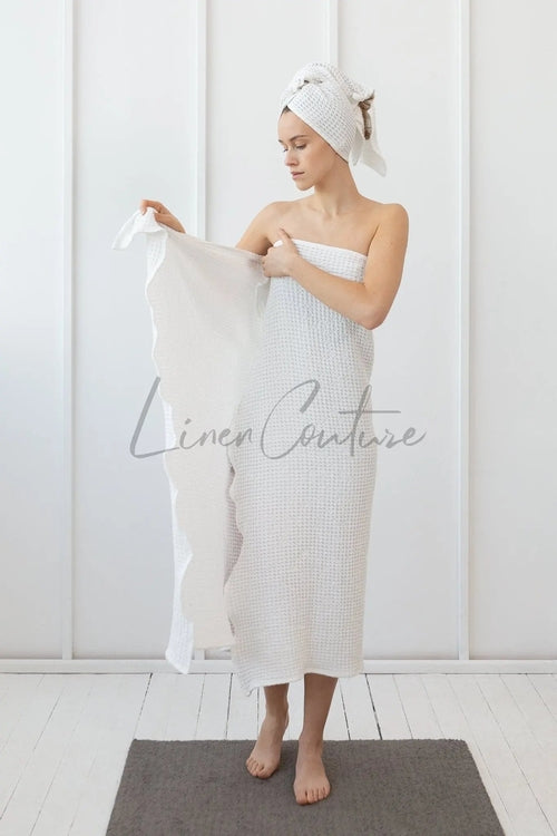 Amber Waffle Linen Towel for Ultimate Bathing Luxury