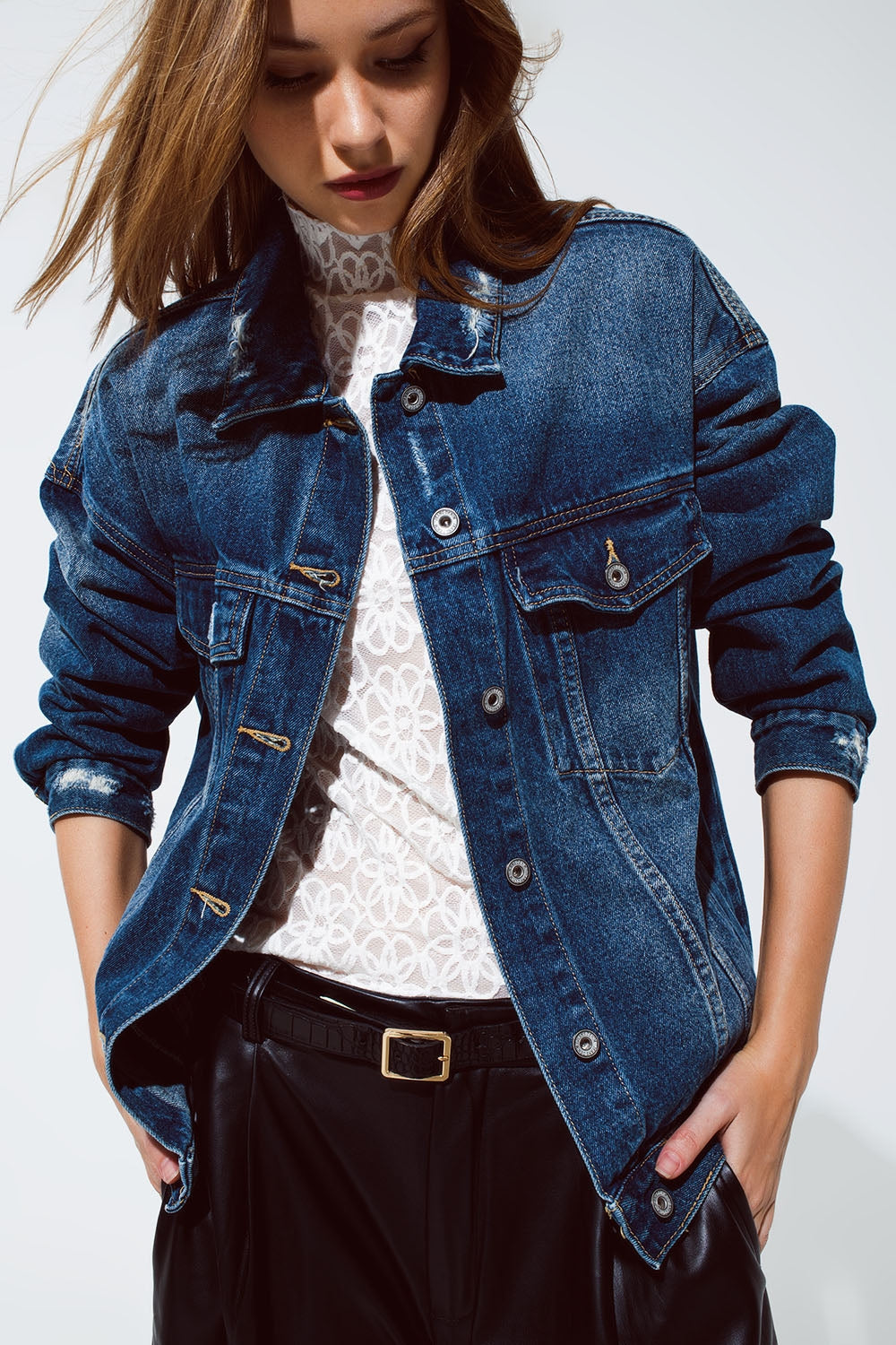 Boyfriend Relaxed Denim Jacket in Dark Wash for Effortless Style