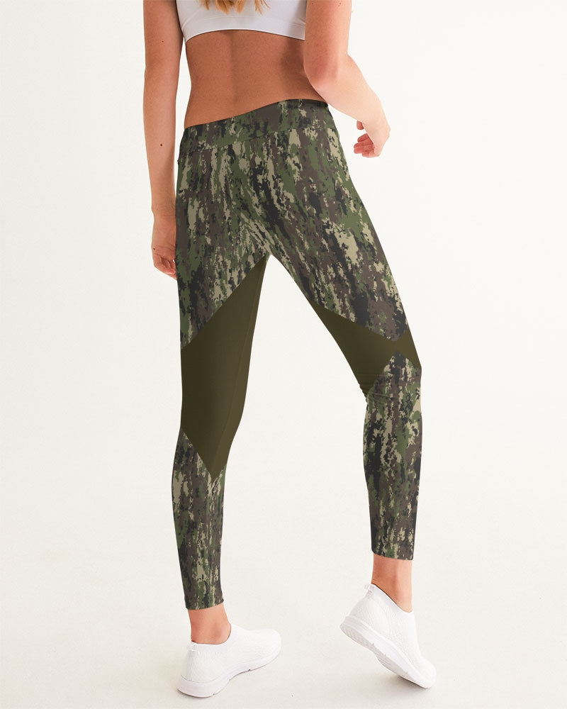 Graphic Camo Women's Yoga Pants for Active Comfort