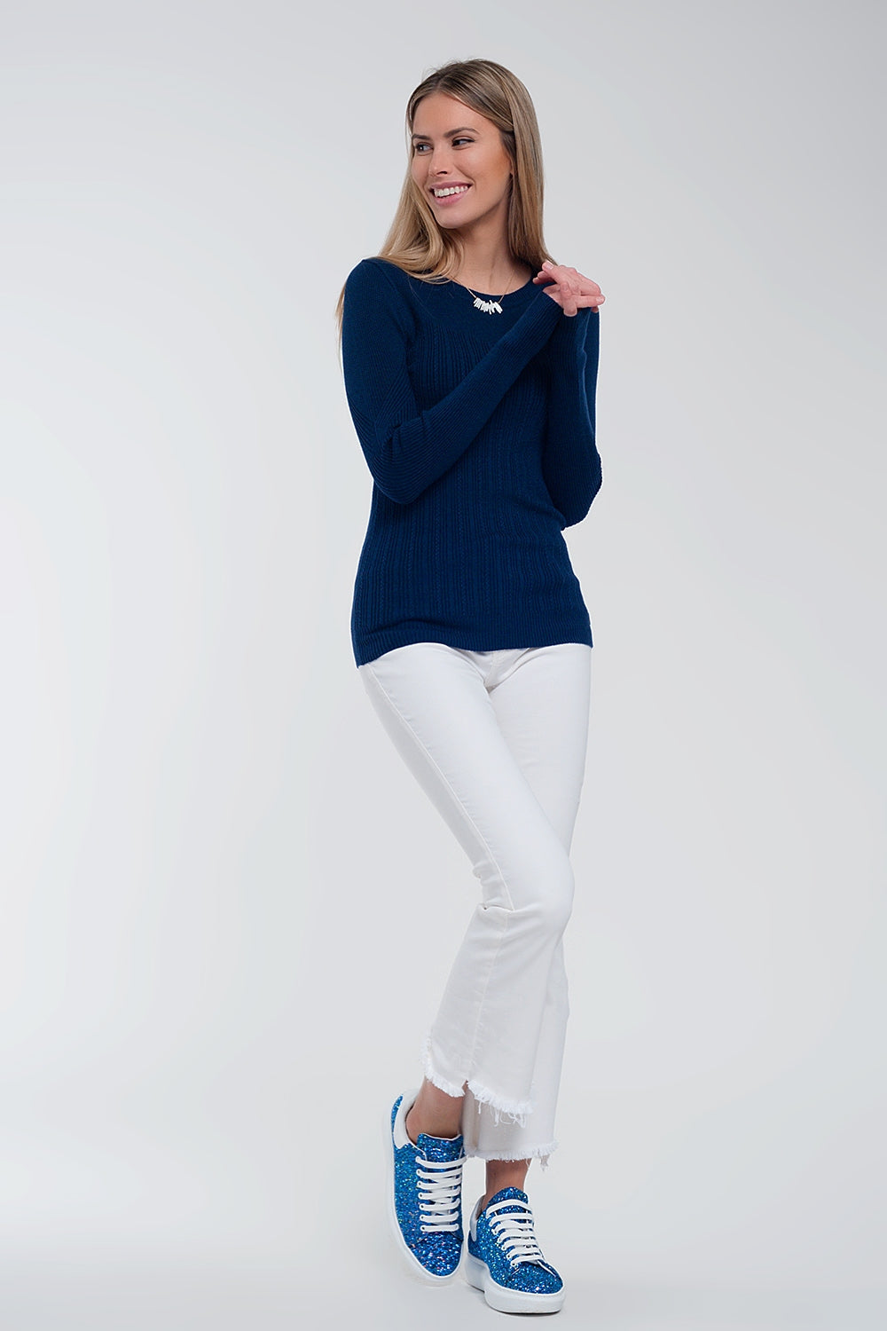 Stylish Crew Neck Ribbed Sweater in Navy for Everyday Wear