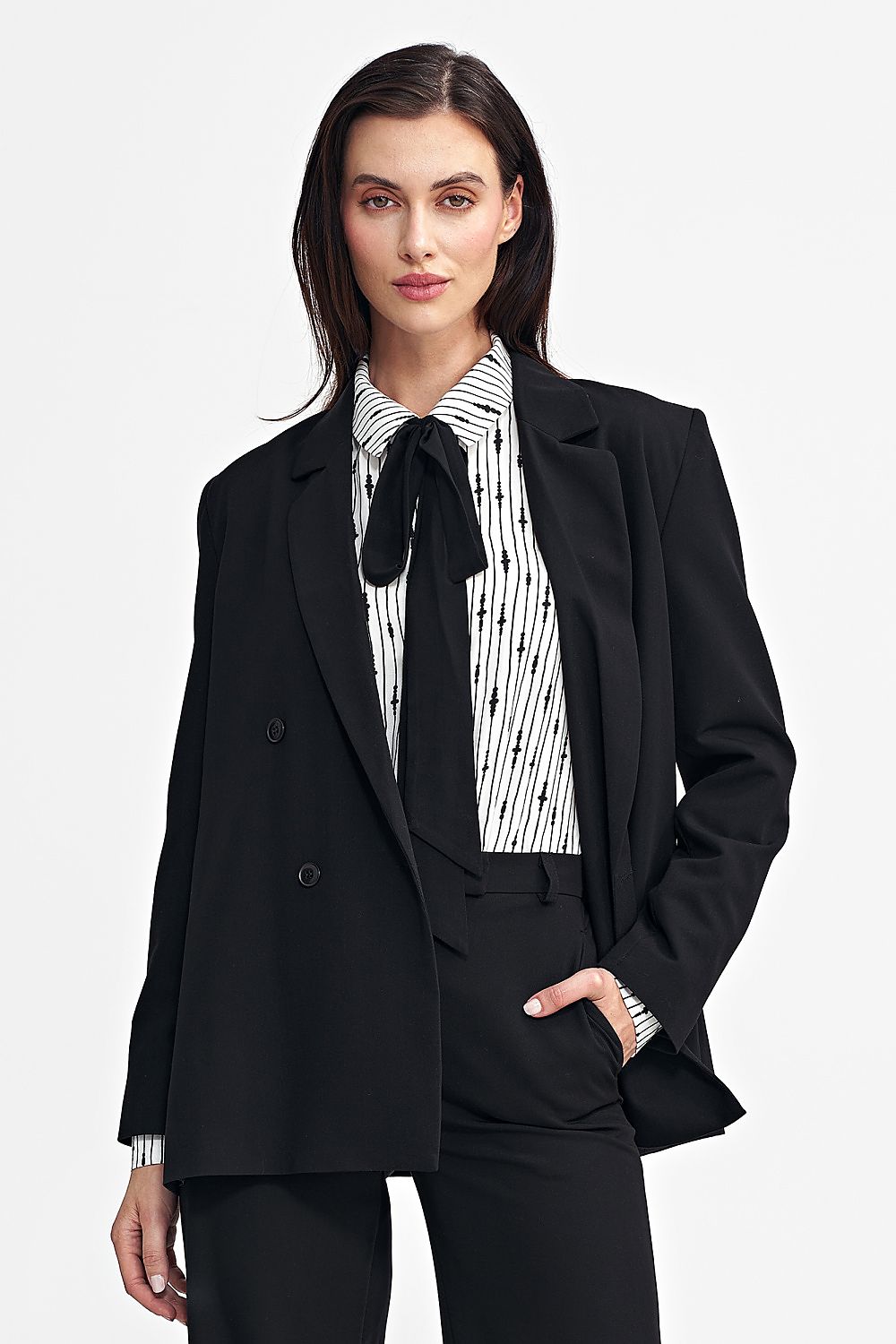 Elegant Oversized Blazer Jacket Model 202485 Nife for Women