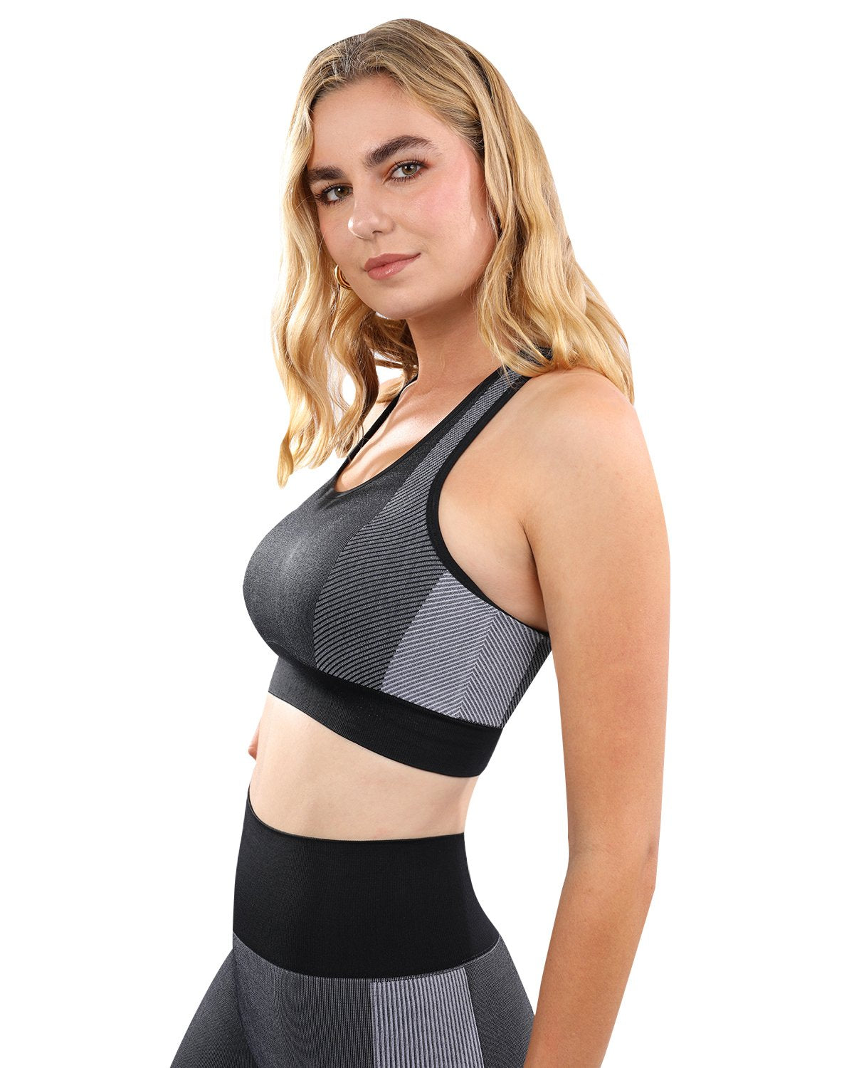 Arleta Seamless Sports Bra - Black for Ultimate Comfort