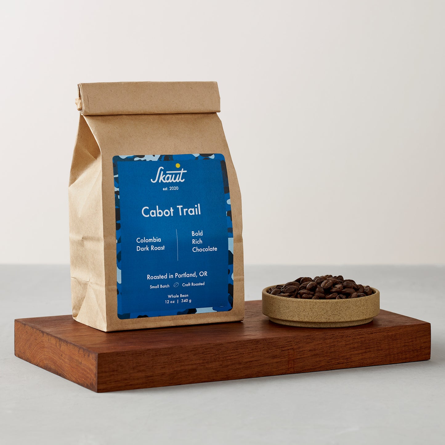 Cabot Trail Colombia Dark Roast Coffee - Bold and Rich