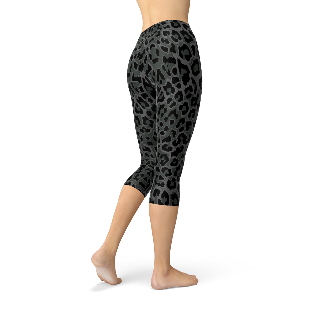 Womens Black Leopard Spots Capri Leggings - Stylemz