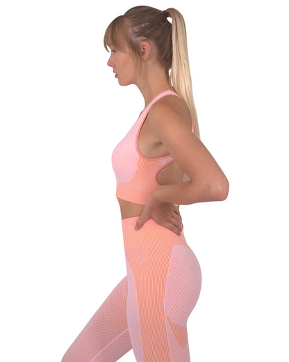 Trois Seamless Sports Bra - Pink with Chic Design