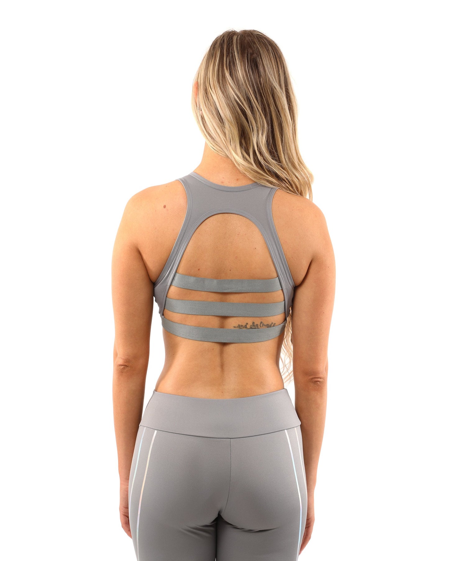 Laguna Sports Bra - Grey for Ultimate Comfort and Style