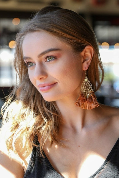 Filigree Raffia Tassel Earrings for Boho Chic Style